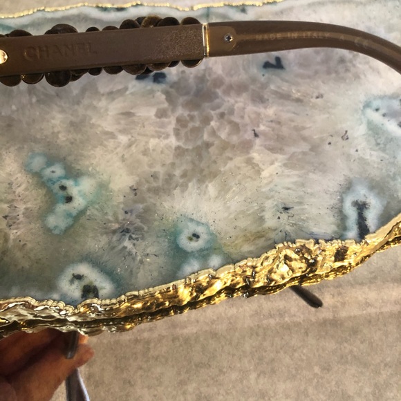 ✨⚜️Gorgeous Chanel Flower Sunglasses ⚜️✨ - Picture 6 of 10